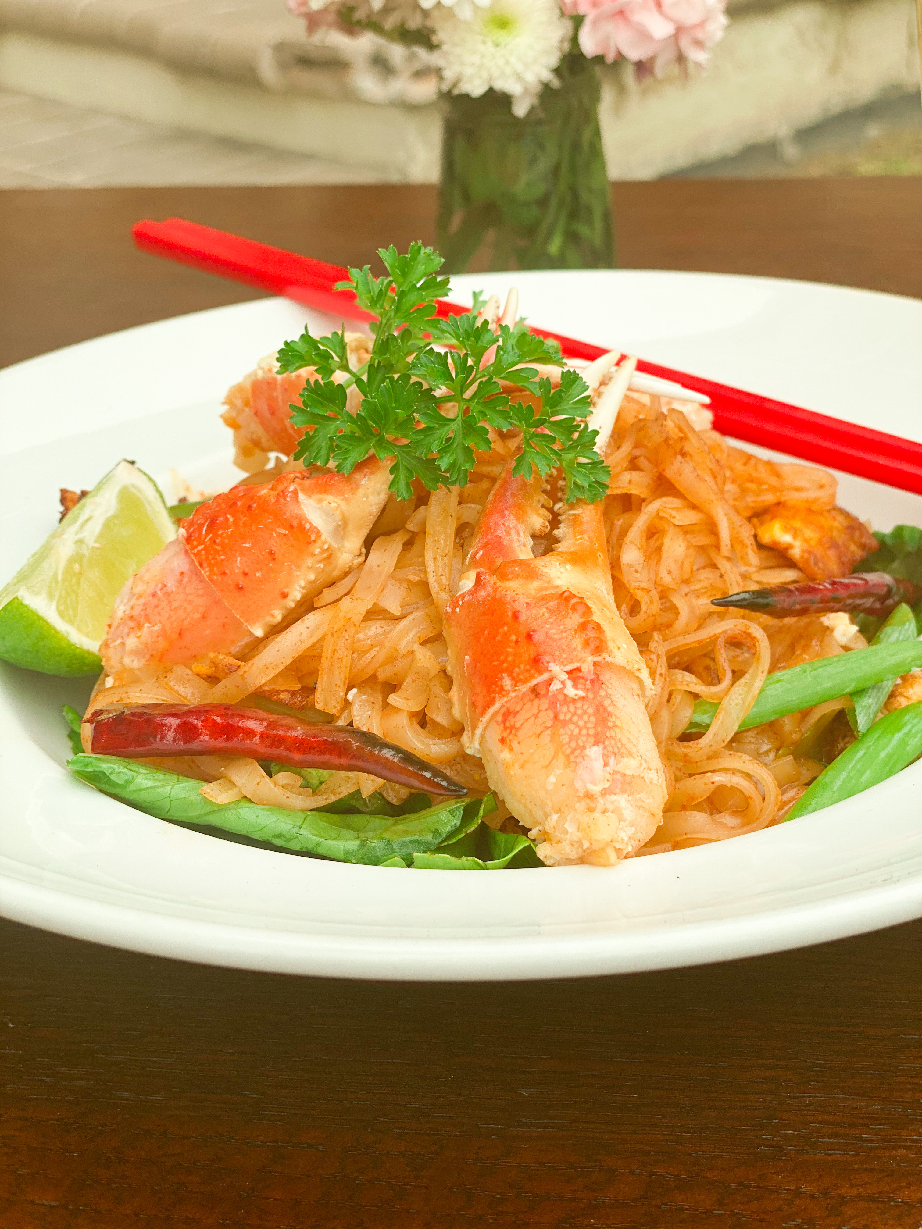 Order Spicy Crab Noodle food online from Naree Thai store, Long Beach on bringmethat.com