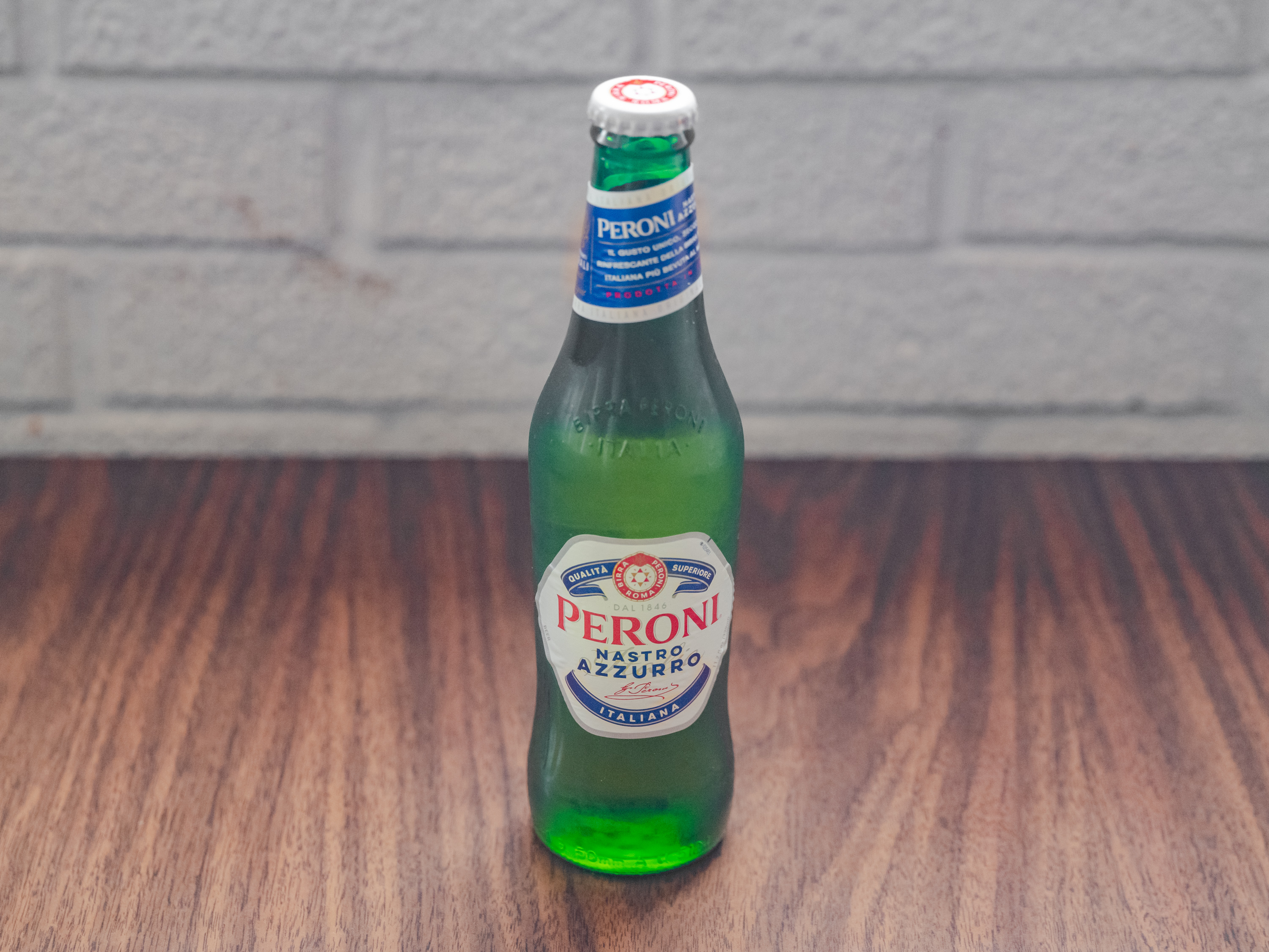 Order Peroni 6 Pack food online from Pizzaplex store, Detroit on bringmethat.com