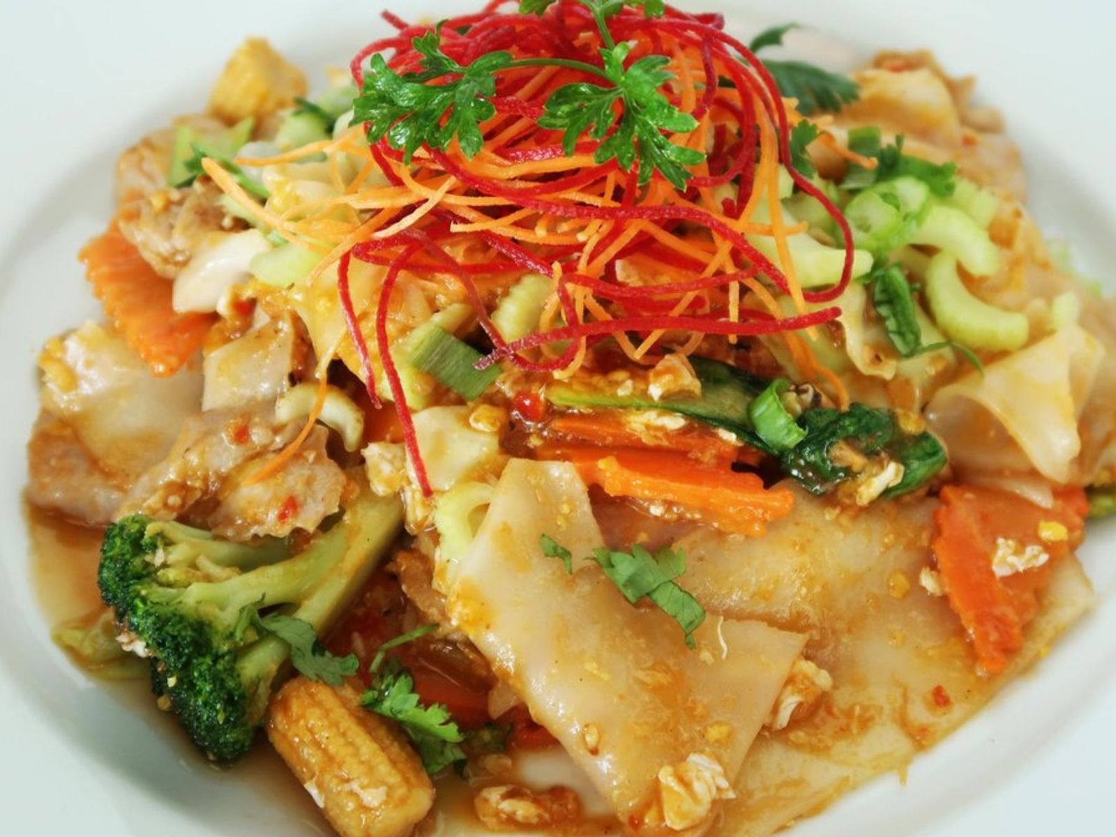 Order SESAME NOODLES food online from Pinto Urban Thai Diner store, Richardson on bringmethat.com