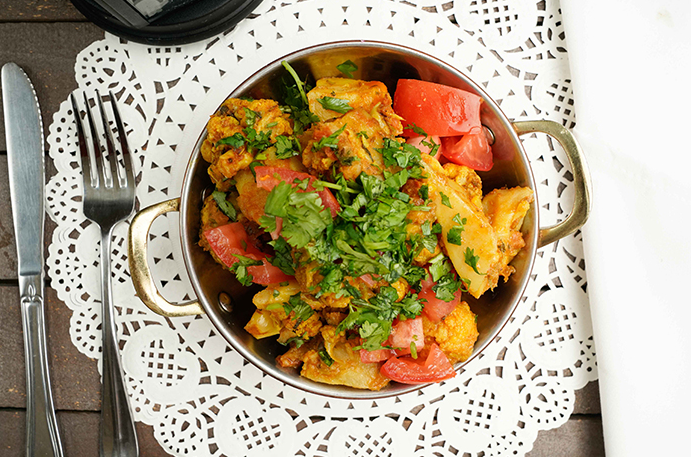 Order Aloo Gobi food online from Curry King store, Los Angeles on bringmethat.com