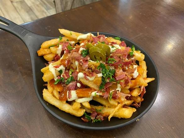 Order Bacon Jalepeno Fries food online from Holy Schnitzel store, New York on bringmethat.com