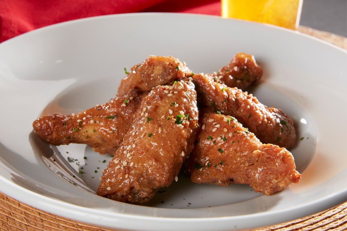 Order SESAME GARLIC WINGS food online from Ra Addison store, Addison on bringmethat.com