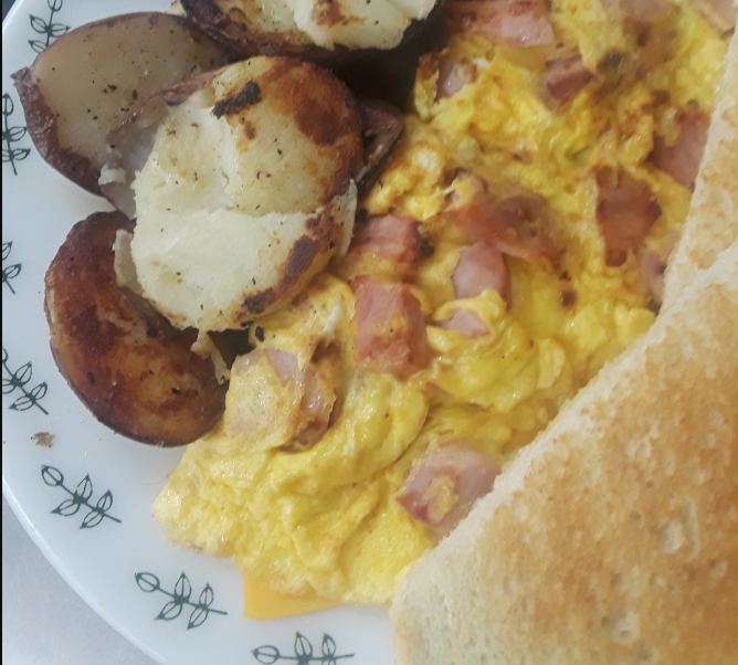 Order Ham and Cheese Omelette food online from Nova Cafe store, Millvale on bringmethat.com