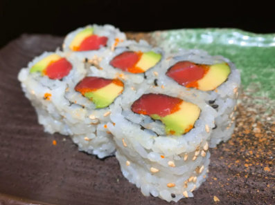 Order R12. Fantasy Roll food online from Sushitoo Express store, Gibsonia on bringmethat.com