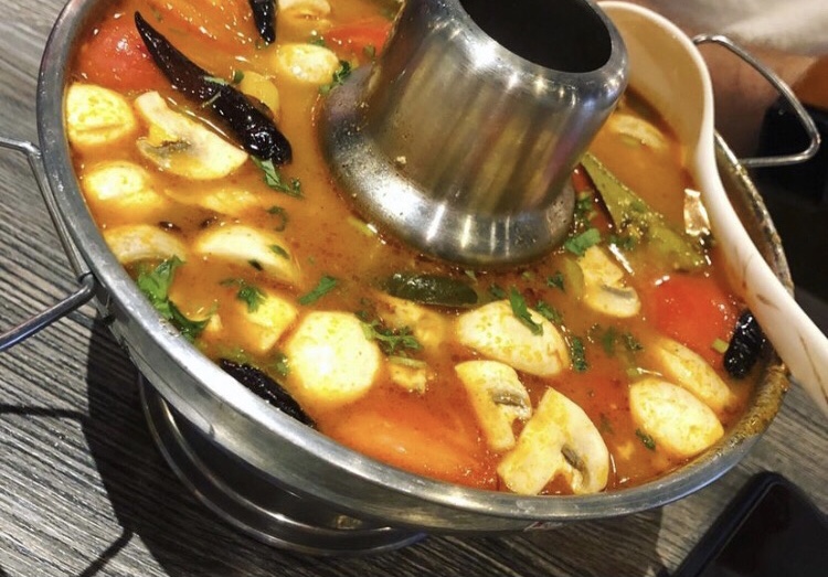 Order Tom Yum Soup food online from Deejai Noodle Bar store, Charlotte on bringmethat.com