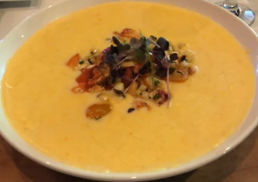 Order Tavern Lobster Chowder  food online from Chadds Ford Tavern store, Chadds Ford on bringmethat.com