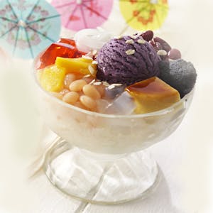 Order Halo-Halo Special food online from Max Restaurant store, Chula Vista on bringmethat.com