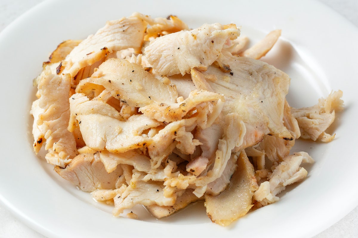 Order ADD CHICKEN food online from Johnny Carino store, Rogers on bringmethat.com