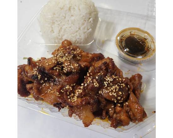 Order Spicy Pork Bento food online from Sen Dai Sushi store, Milpitas on bringmethat.com