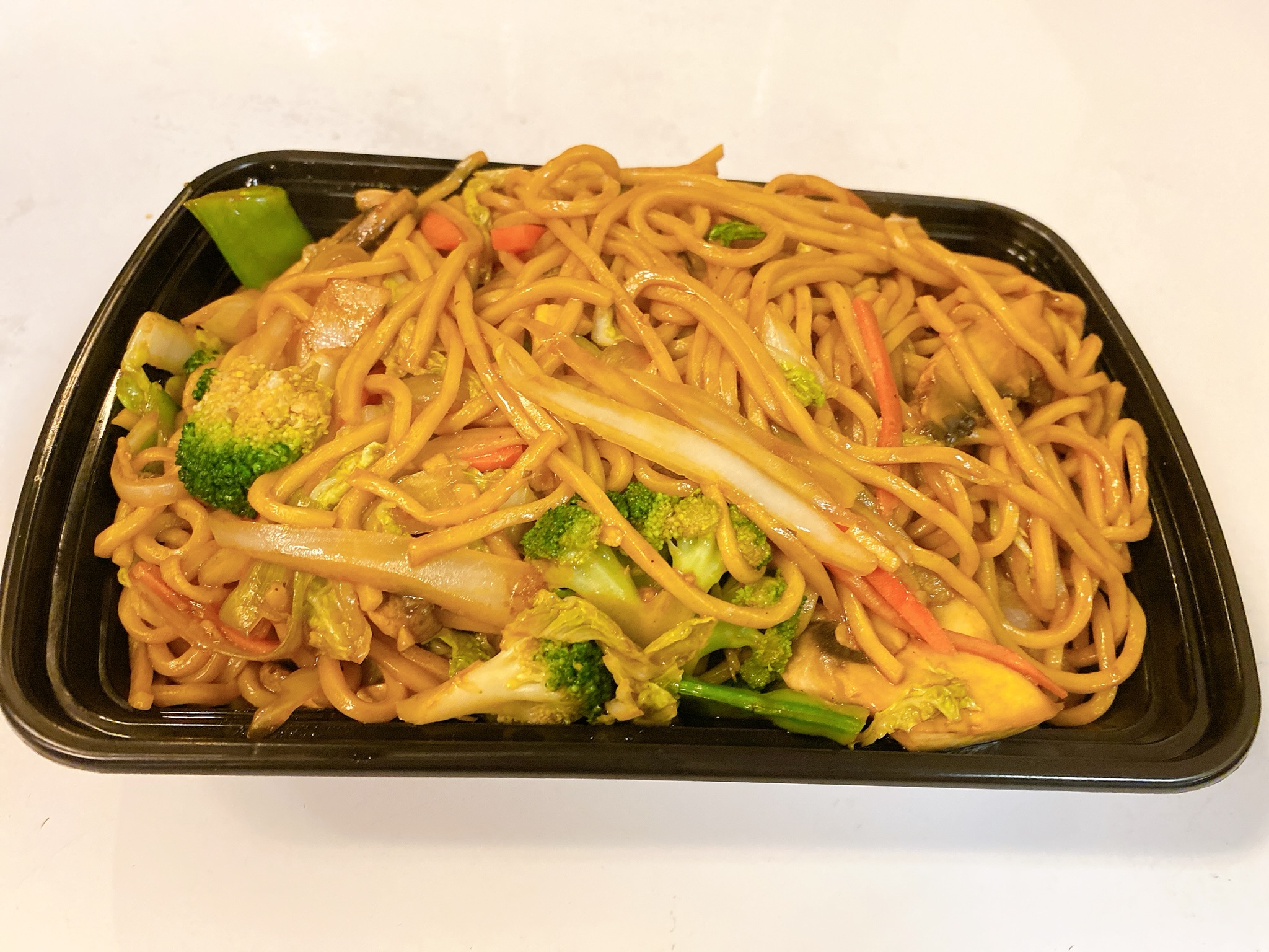 Order LM1. Vegetable Lo Mein food online from China Jade store, Reisterstown on bringmethat.com