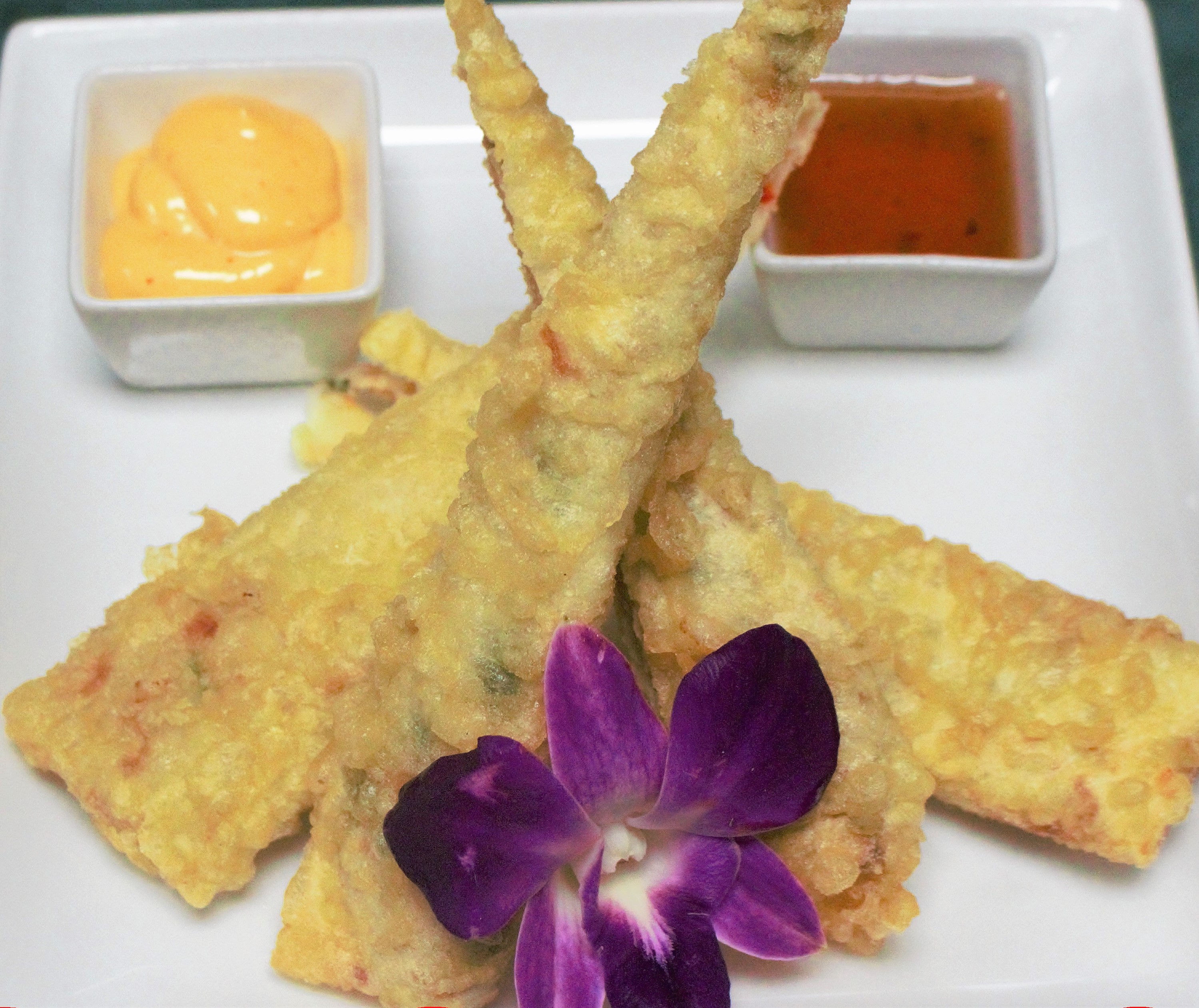 Order Crispy Crab Rolls food online from Cafe De Thai & Sushi store, Oceanside on bringmethat.com