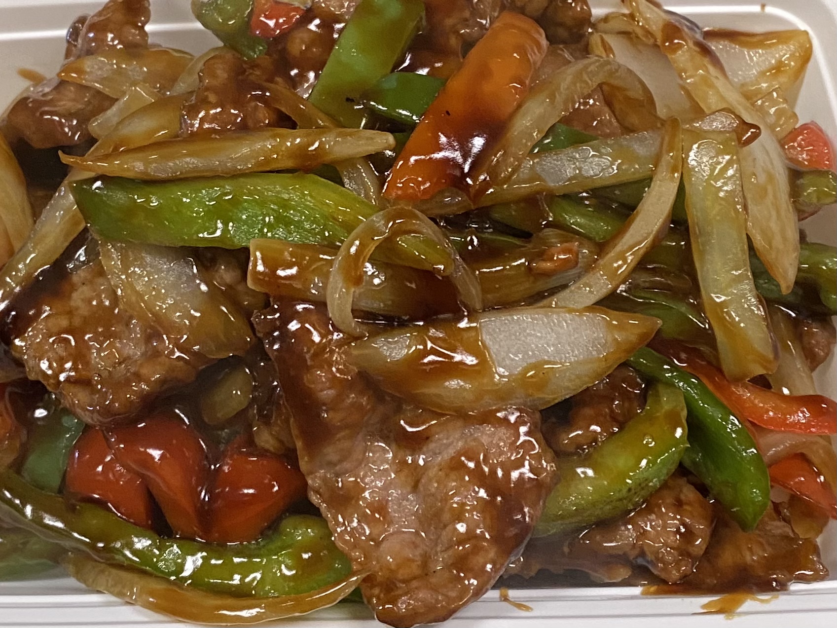 Order Pepper Steak with Onion青椒牛 food online from Kumo Asian Fusion store, Brick on bringmethat.com
