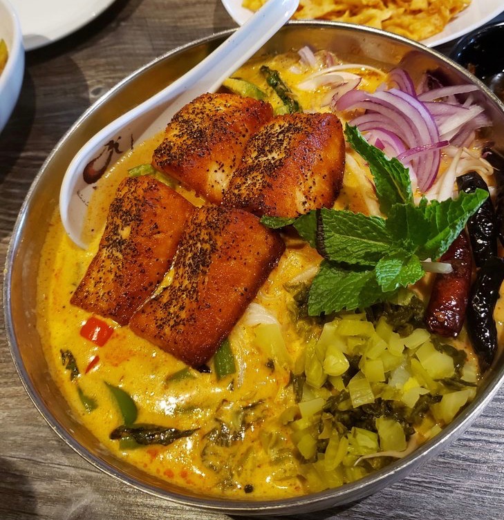 Order Salmon Curry food online from Deejai Noodle Bar store, Charlotte on bringmethat.com