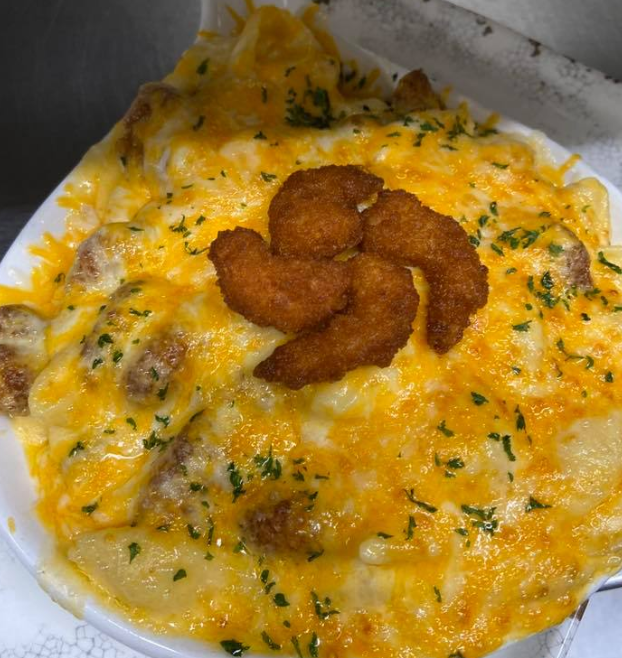 Order Mac and Cheese food online from Bentley's Tavern store, Ballston Spa on bringmethat.com