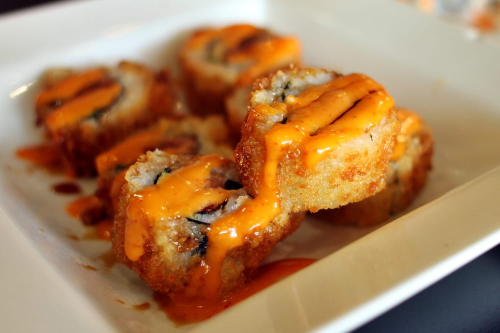 Order Spicy Tuna Tempura Roll food online from Abi sushi store, Astoria on bringmethat.com
