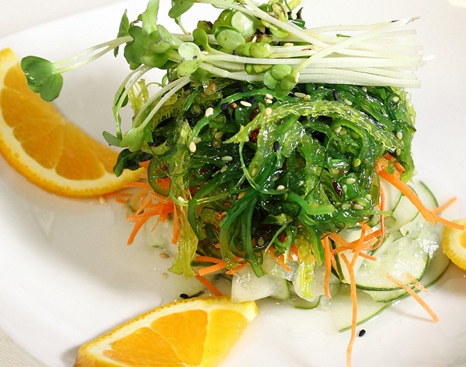 Order Seaweed Salad food online from Lucky Street store, Minneapolis on bringmethat.com