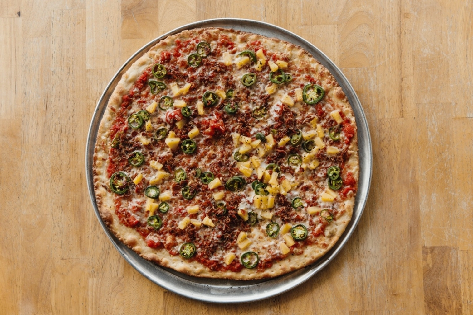 Order 18" The Uncommon food online from The Upper Crust Pizzeria store, Brookline on bringmethat.com