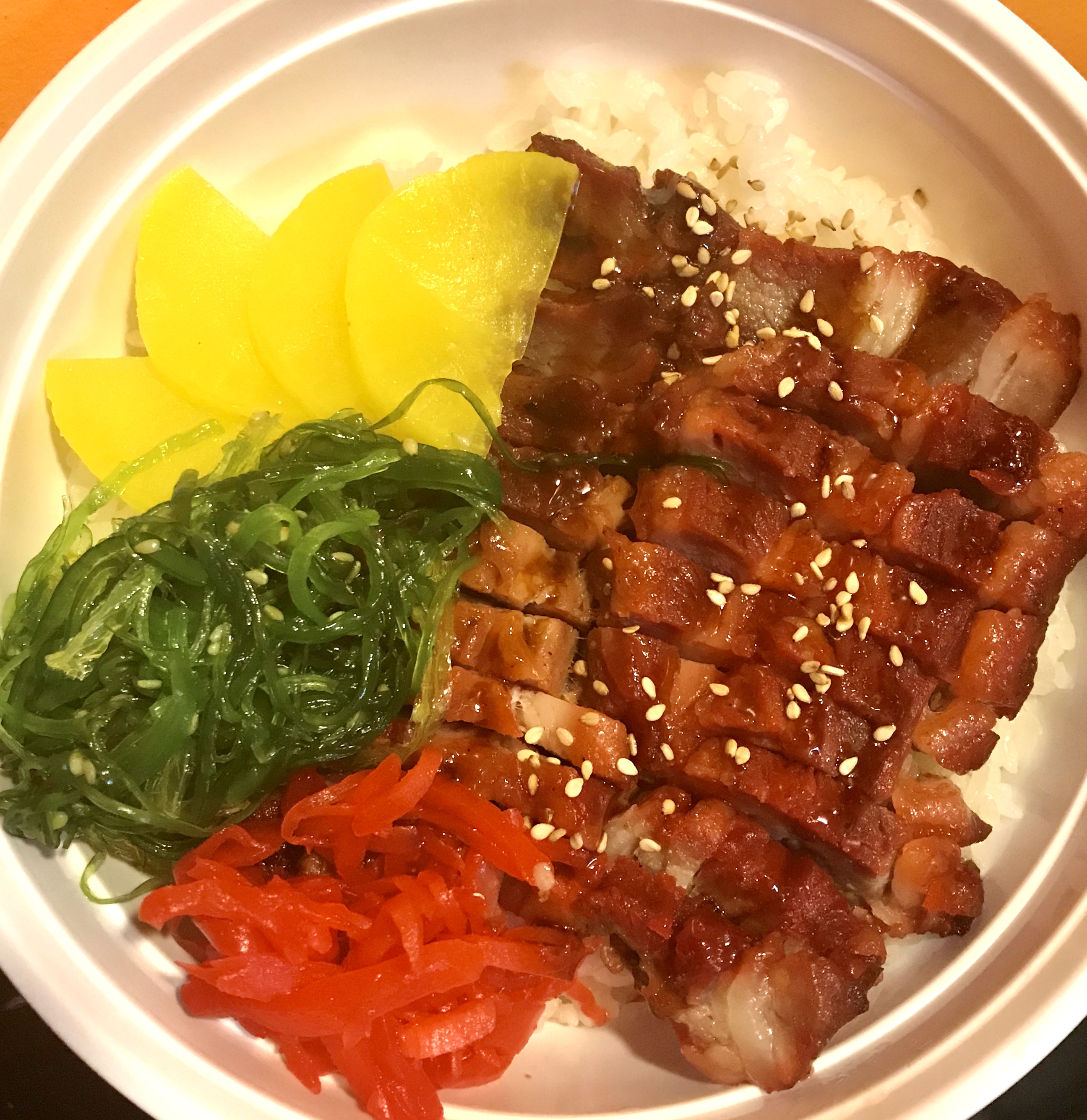 Order Roasted Pork  Bowl  food online from Hiroto Japanese Restaurant store, Brooklyn on bringmethat.com