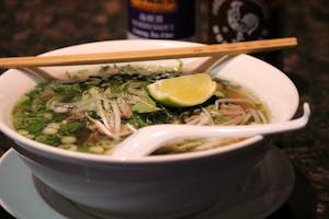 Order N9. Pho Vietnamese Noodle Soup food online from Chang Thai & Pho store, North Bend on bringmethat.com