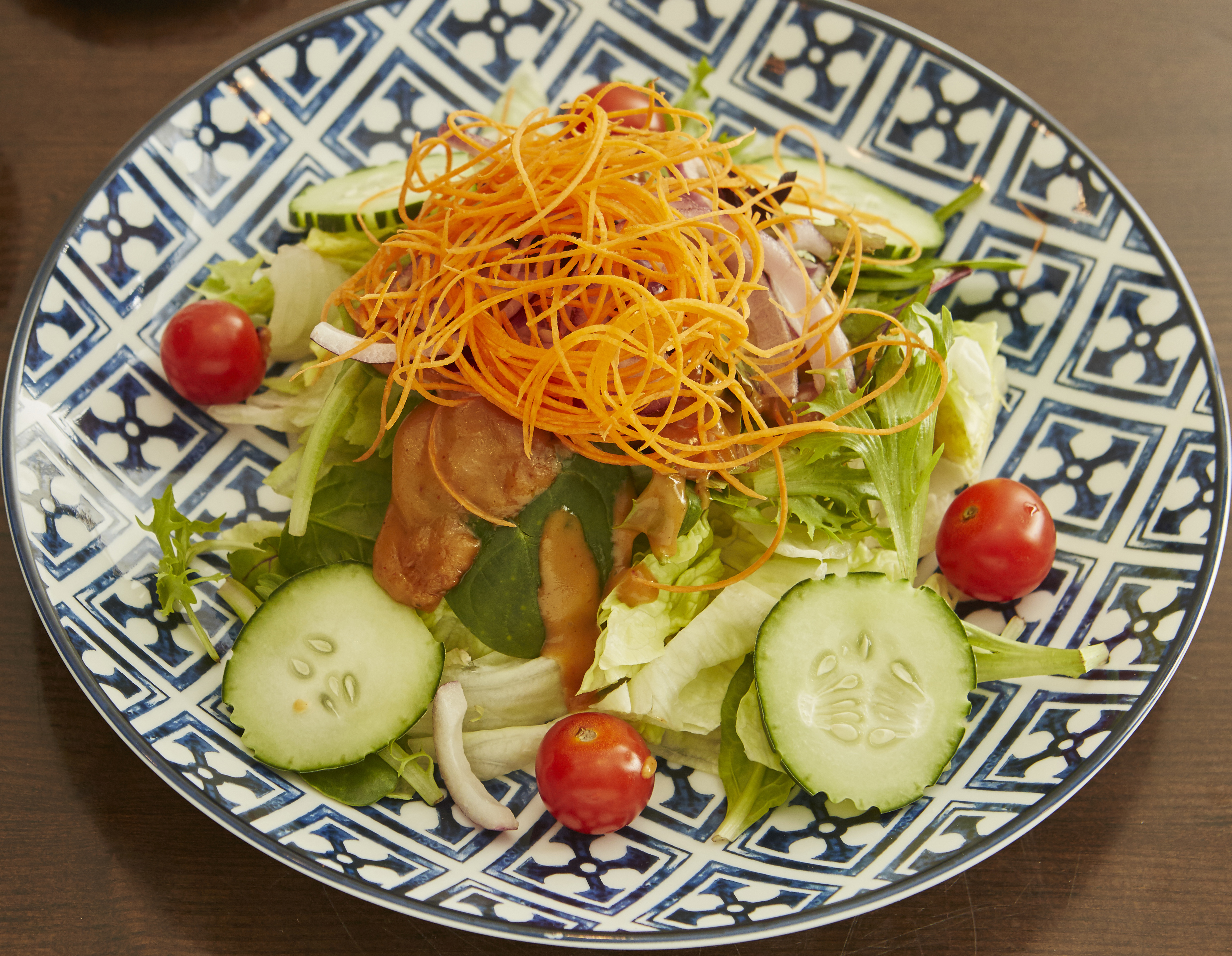 Order Exotic Green Salad food online from Yeti Spice Grill store, New York on bringmethat.com
