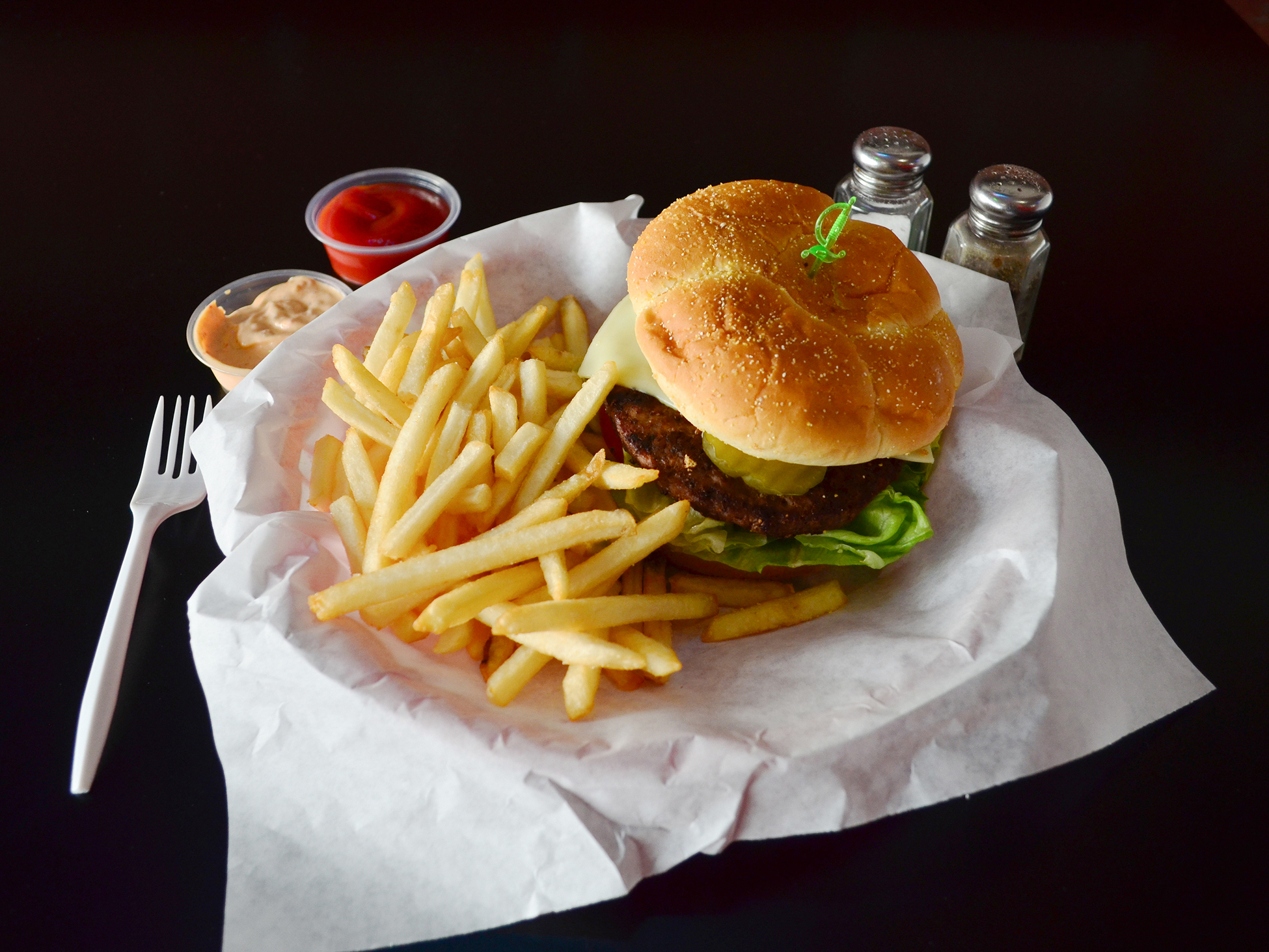 Order Philly Burger food online from Cheesesteak Restaurant store, Elk Grove on bringmethat.com