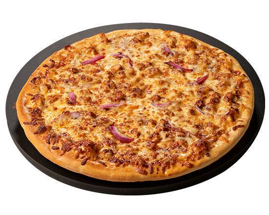 Order BBQ Chicken Pizza - Medium food online from Pizza Ranch store, Orange City on bringmethat.com