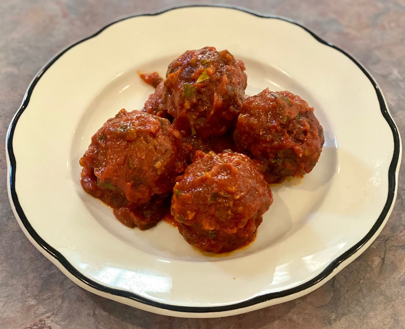 Order Meatballs food online from Oliveiras Peabody store, Peabody on bringmethat.com