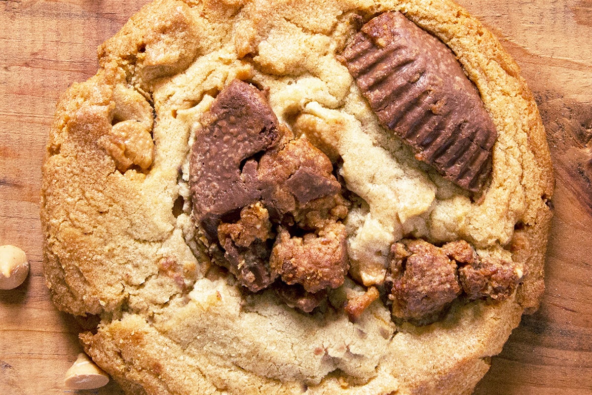 Order Reese's Cookies food online from Pieology Pizzeria store, Avondale on bringmethat.com
