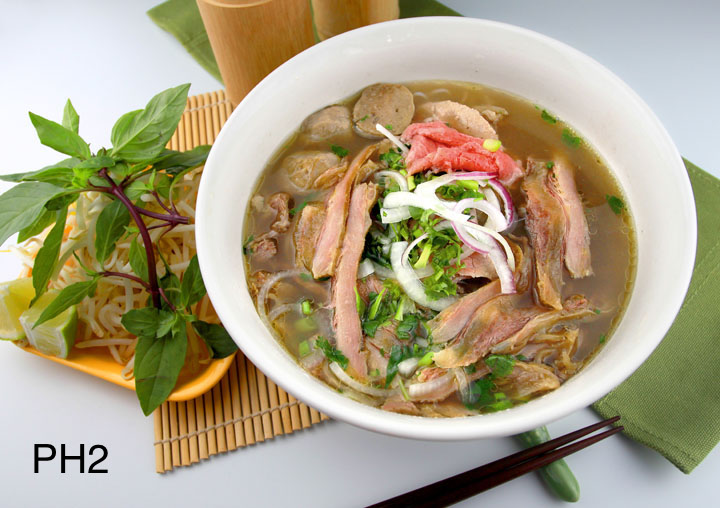 Order PH2. Combo Beef Noodle Soup food online from So Pho So Good store, San Francisco on bringmethat.com