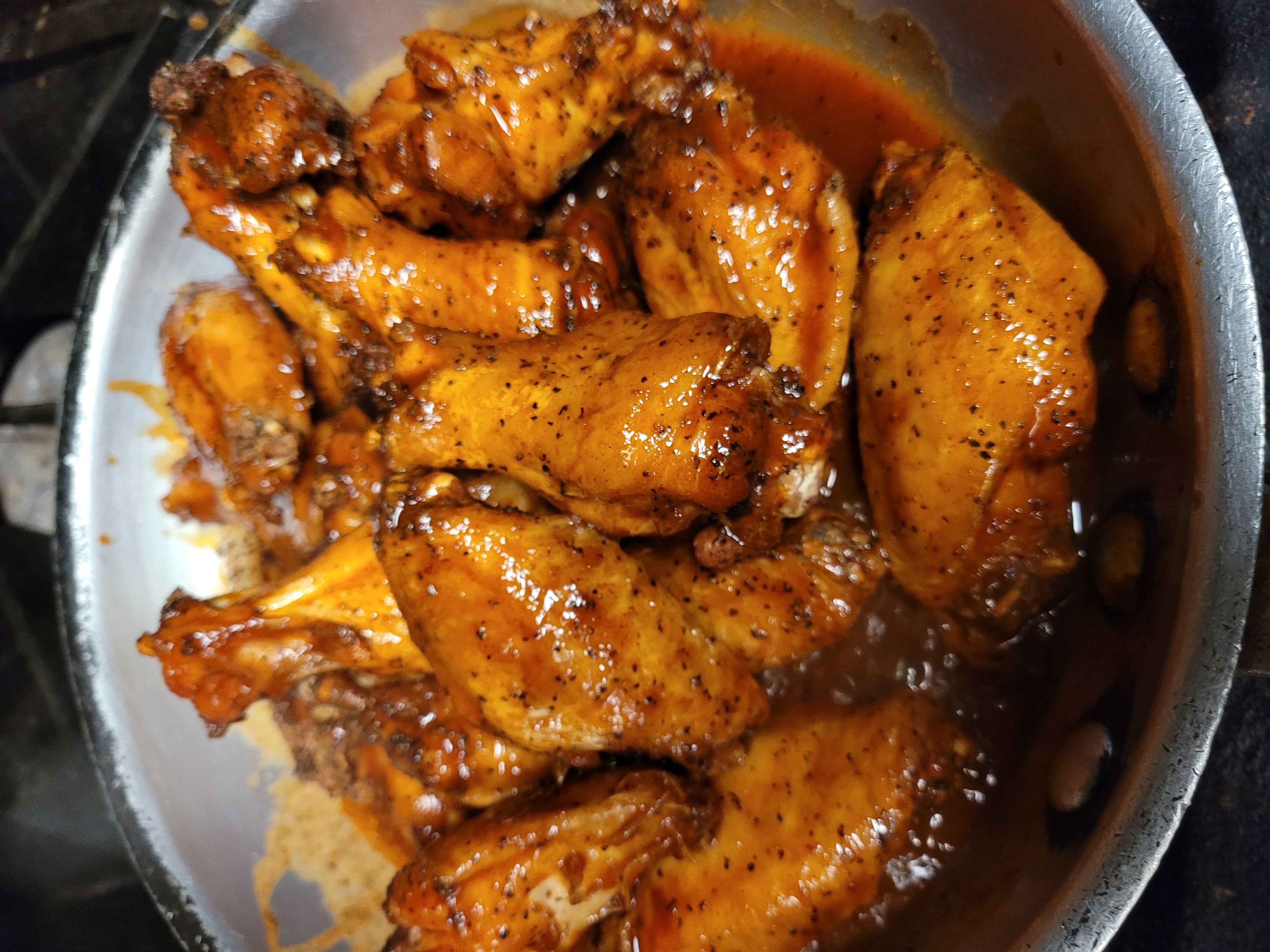 Order GOOD TIME WINGS 16PC food online from Chi Burgers store, Chicago on bringmethat.com