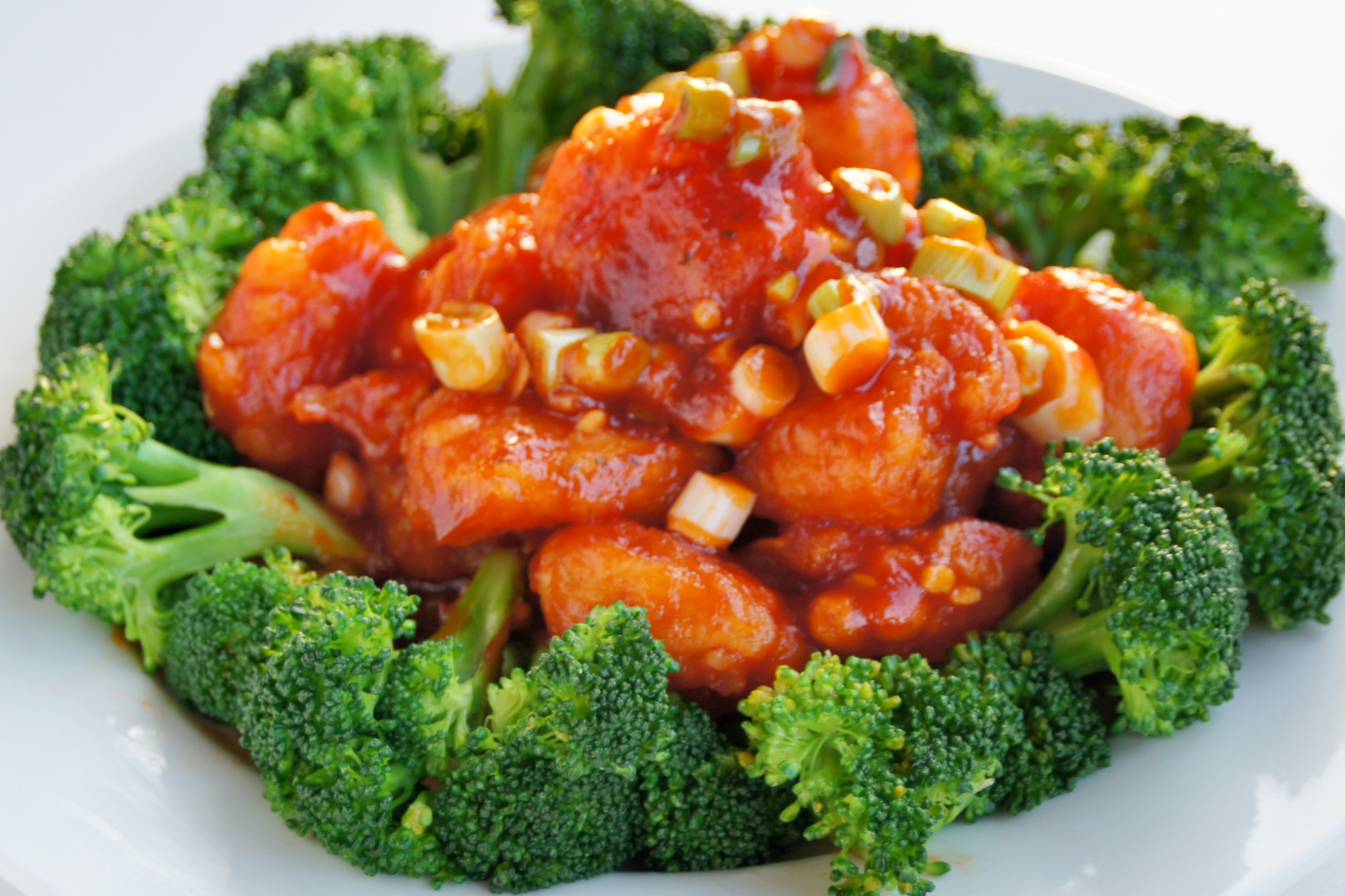 Order 40. Hot and Crispy Chicken food online from Chef Ming's Kitchen store, Beverly Hills on bringmethat.com