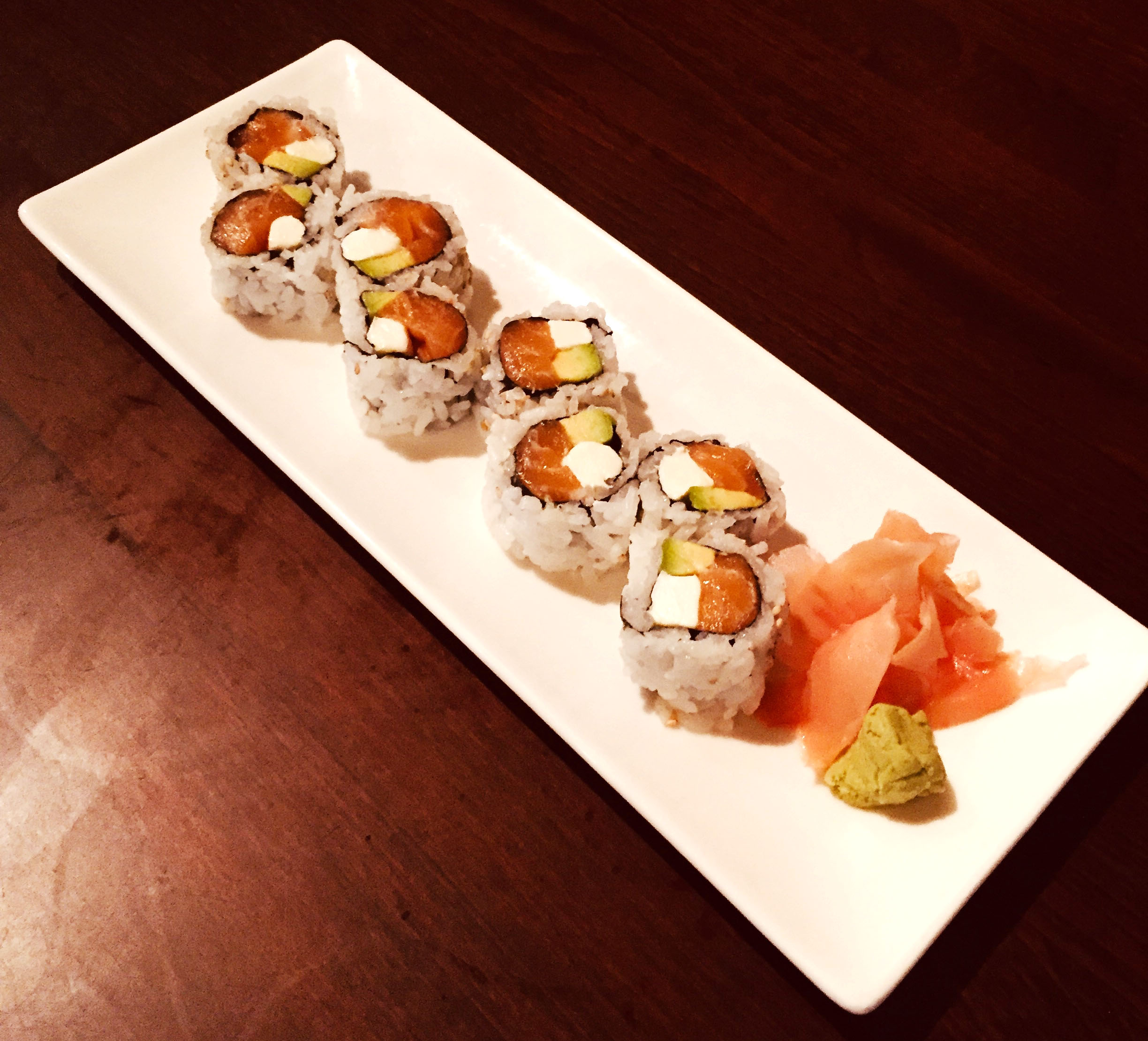 Order Salmon Roll  food online from Mikoto Ramen Bar & Sushi store, Southlake on bringmethat.com