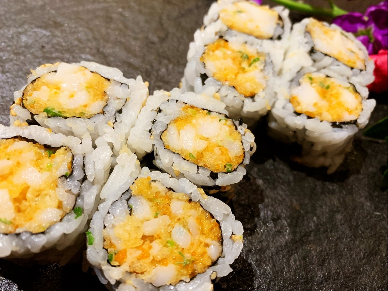 Order Spicy Crunchy Scallop Roll food online from Shogun store, Albany on bringmethat.com