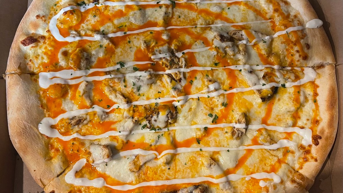 Order Buffalo Chicken Pizza food online from Two Cousins Pizza and Italian Restaurant store, Lancaster on bringmethat.com