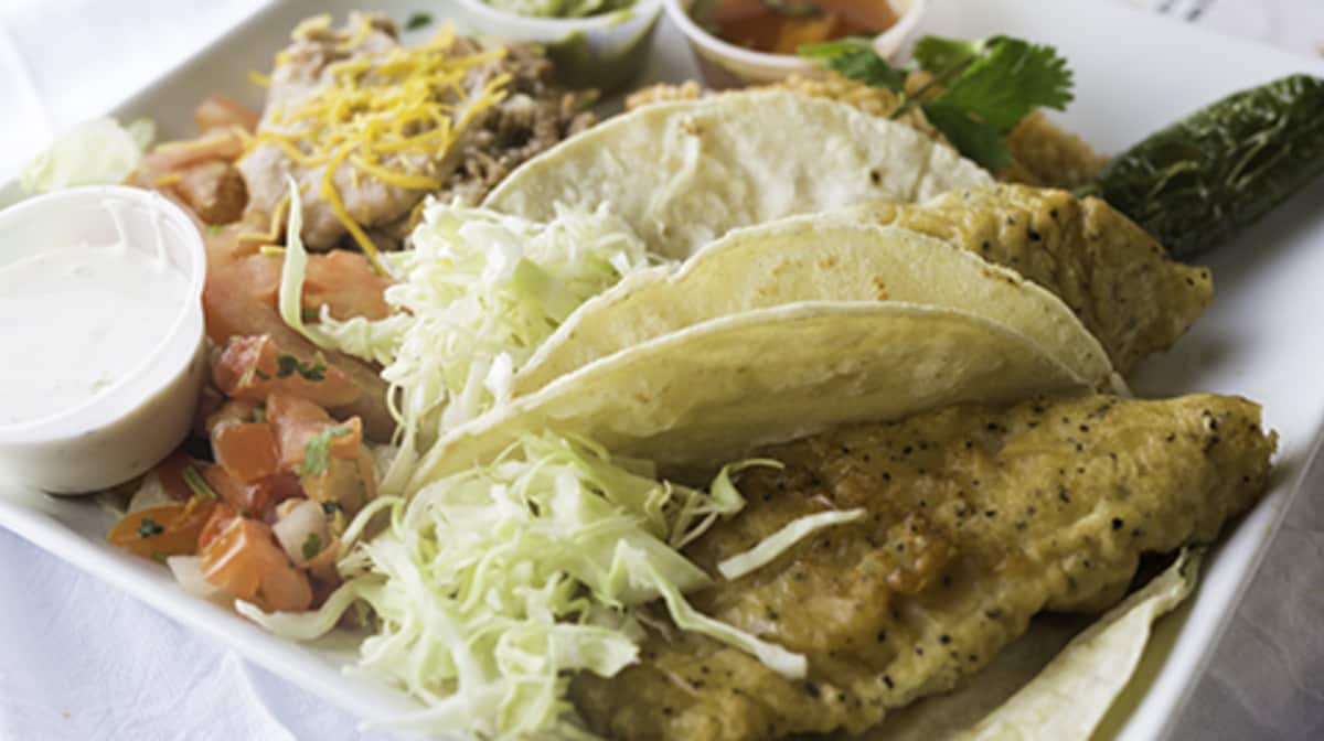 Order No 17. Fish Tacos Combination food online from Julioberto's Fresh Mexican Food store, Phoenix on bringmethat.com