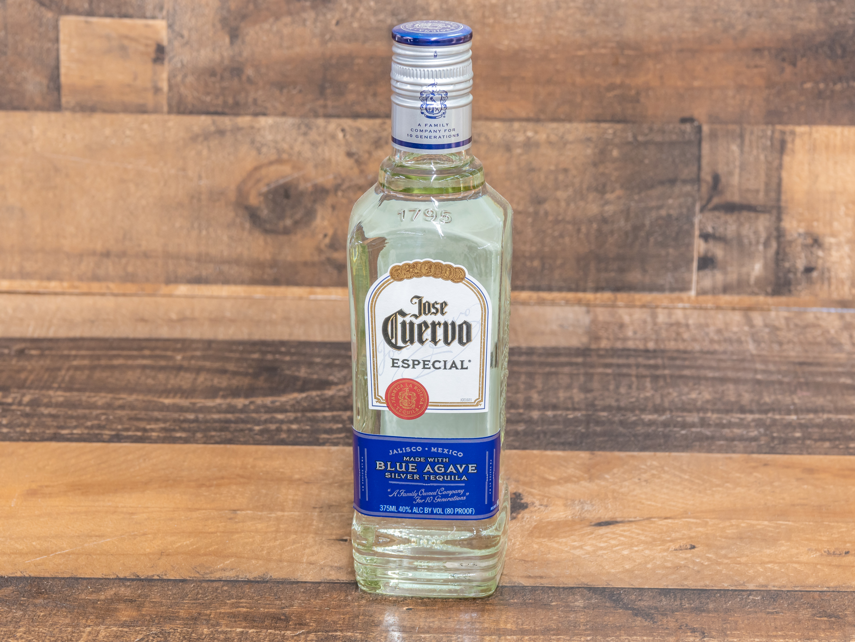 Order Jose Cuervo Especial Silver Tequila food online from Belvedere Liquor store, Santee on bringmethat.com