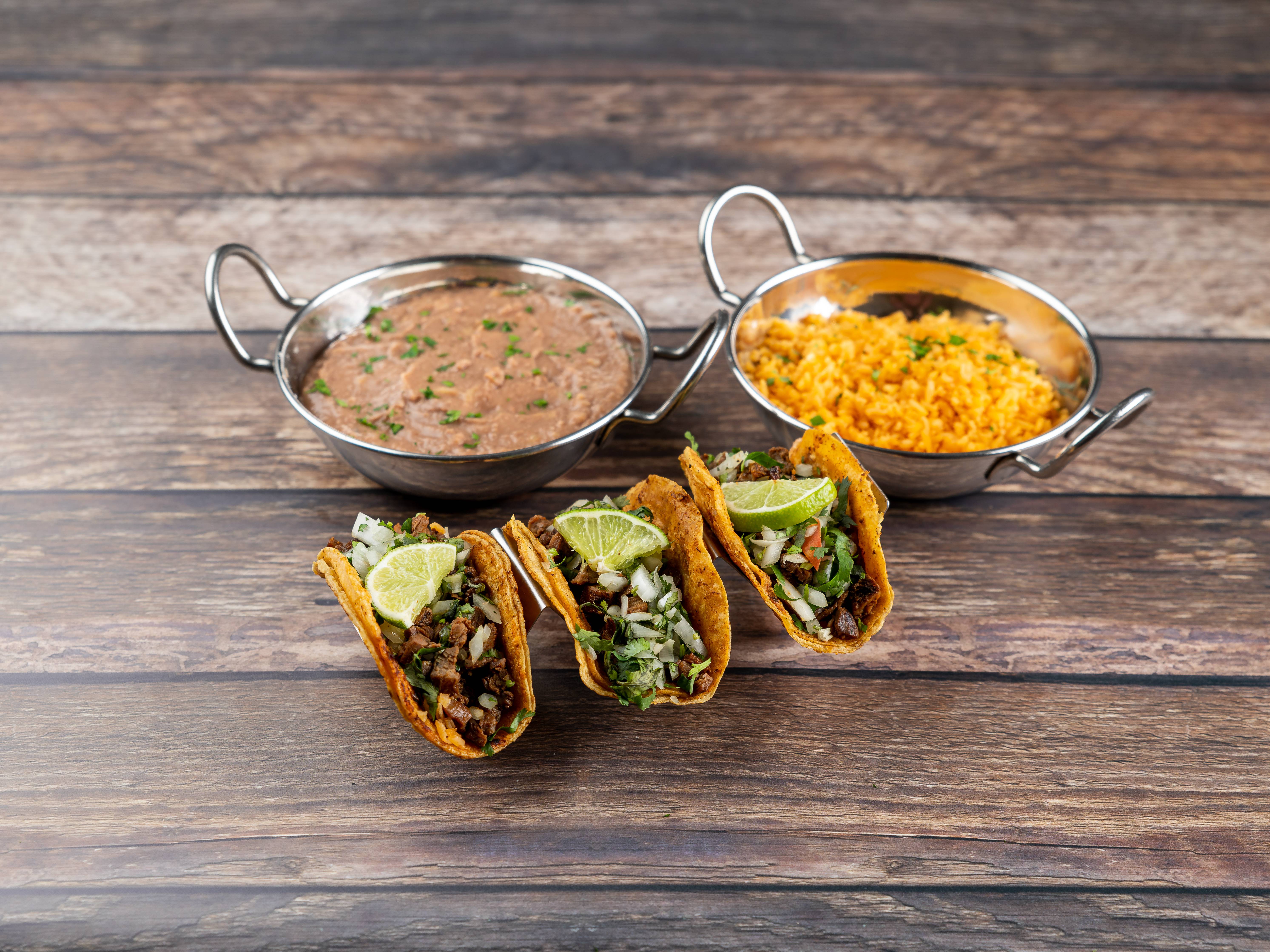 Order Taco Dinner food online from Dona Natys Taco store, Chicago on bringmethat.com