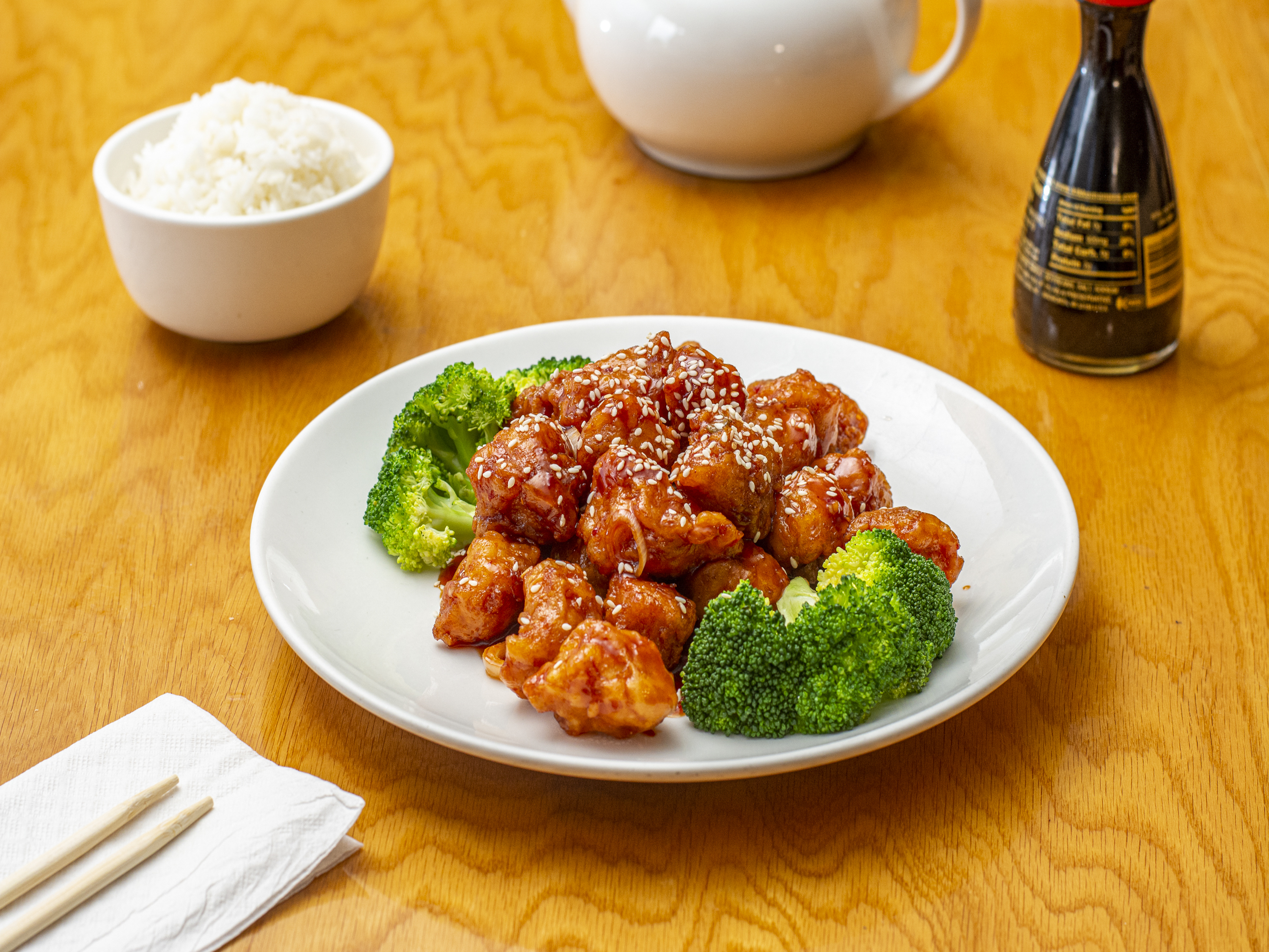 Order Sesame Chicken food online from Ministop Chinese Restaurant store, Kennesaw on bringmethat.com