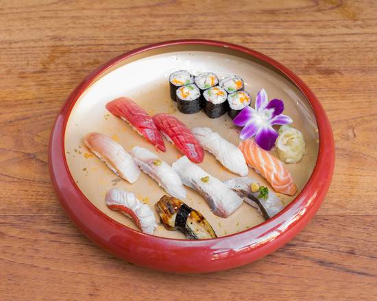 Order Sushi Deluxe Platter food online from Bar Verde store, Los Angeles on bringmethat.com