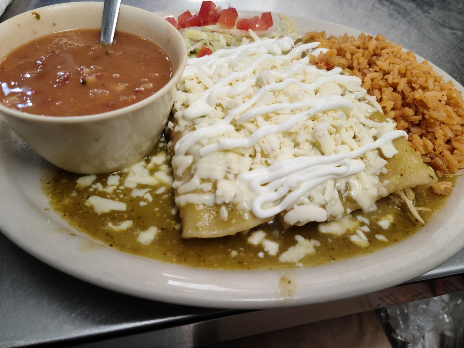 Order Chicken Enchilada Plate food online from Los Arcos Mexican Grill store, San Antonio on bringmethat.com