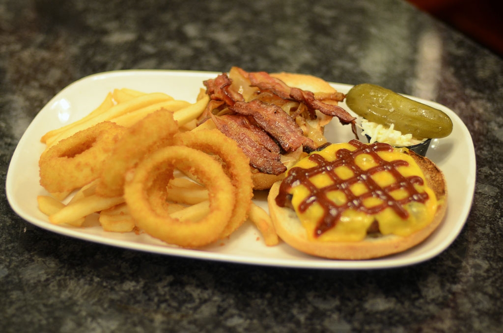 Order Texas Burger food online from Sunrise Diner store, Wantagh on bringmethat.com