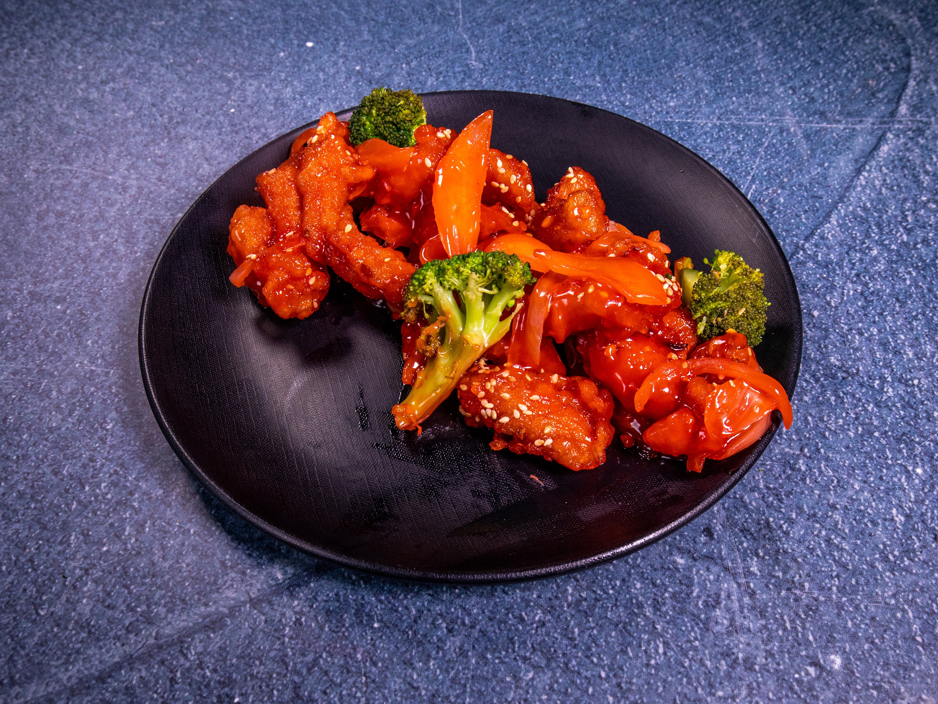 Order F6. Spicy Sesame Chicken (Spicy) food online from Thanh Restaurant store, Houston on bringmethat.com