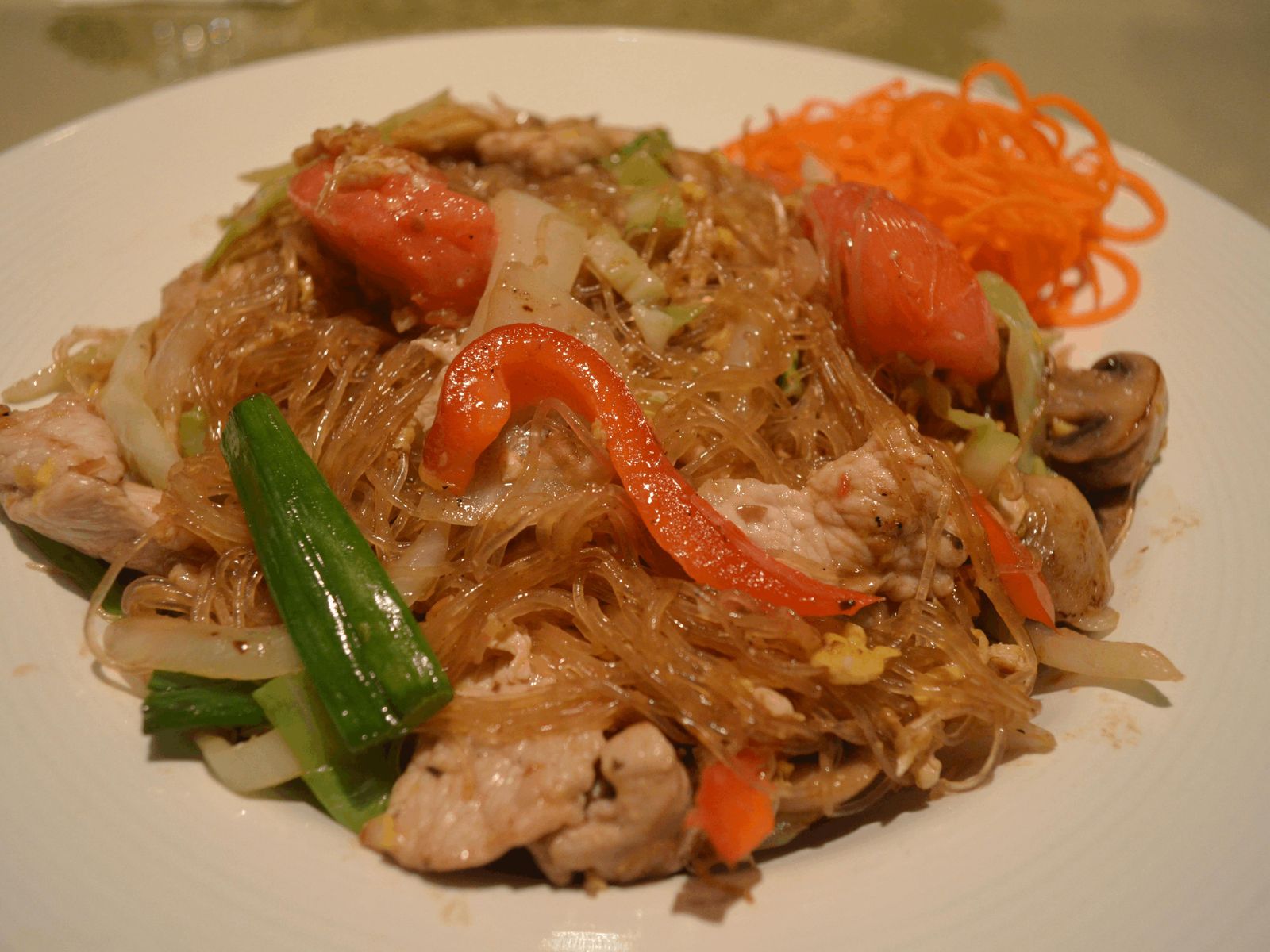 Order Glass Noodle Stir-Fry food online from Toomie Thai store, Alameda on bringmethat.com