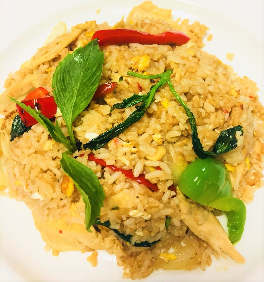 Order Dinner Basil Fried Rice food online from Taste of Siam store, Stoneham on bringmethat.com