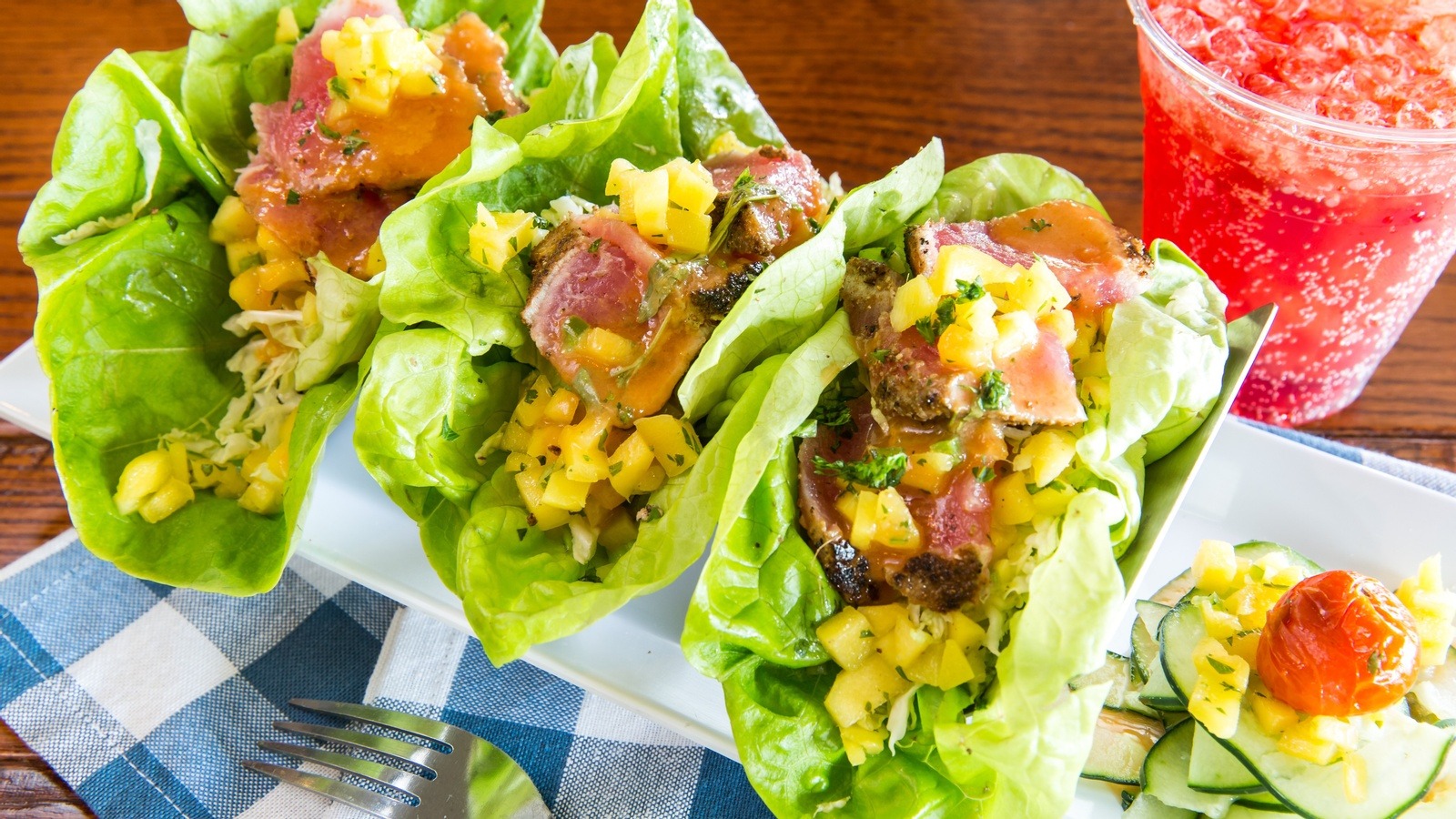 Order Ahi Tuna Taco food online from Greens and Proteins store, Las Vegas on bringmethat.com