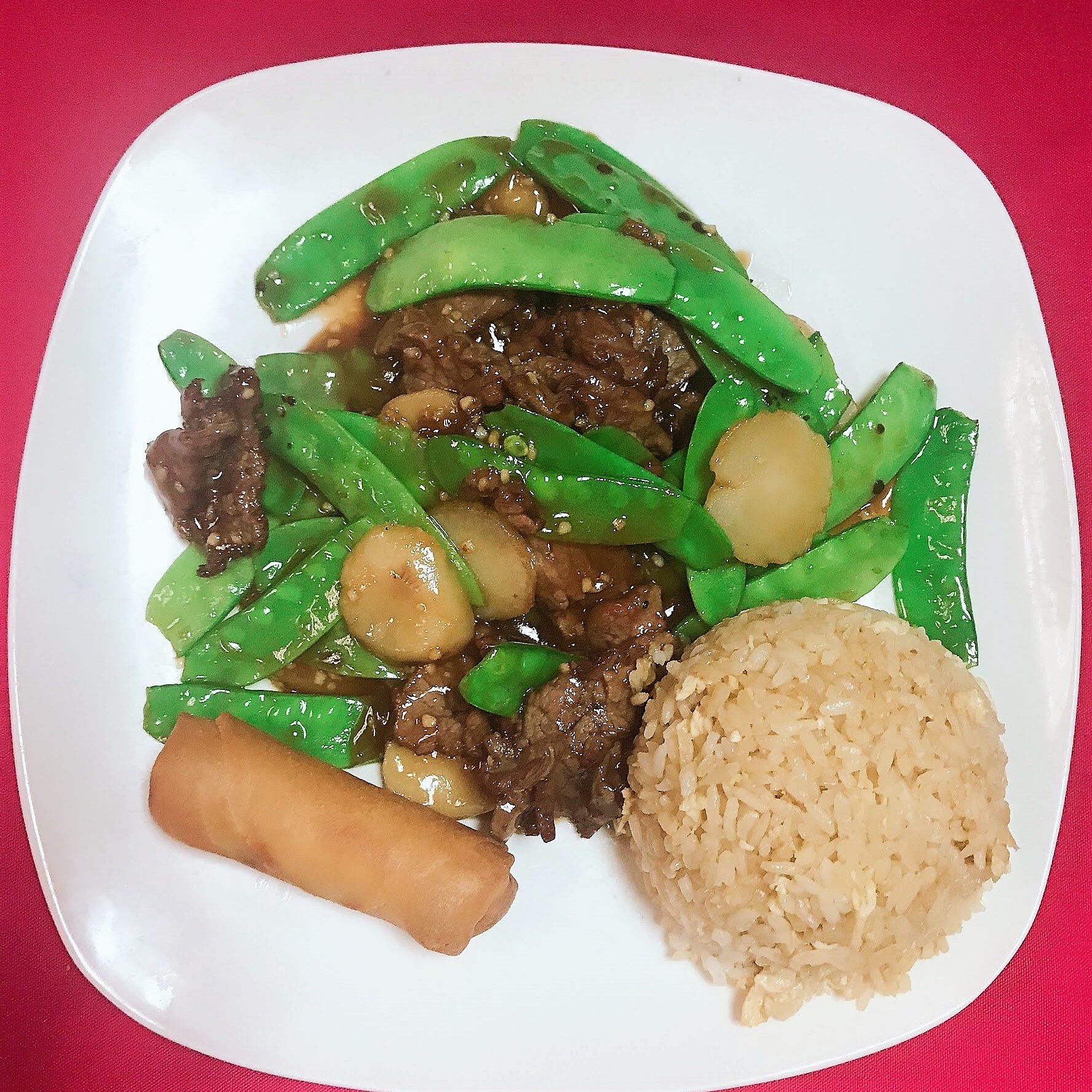 Order Beef with Snow Peas food online from May Dragon Chinese Restaurant store, Dallas on bringmethat.com