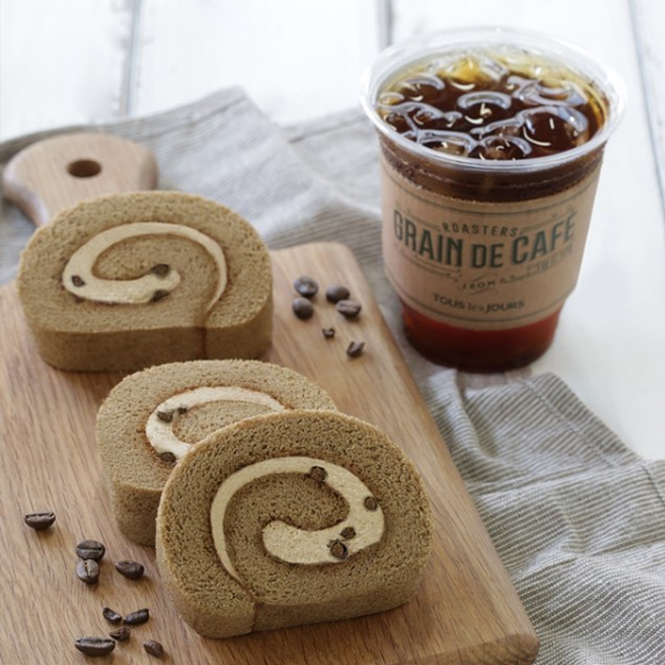 Order Mocha Roll Cake food online from Tous Les Jours store, Carrollton on bringmethat.com