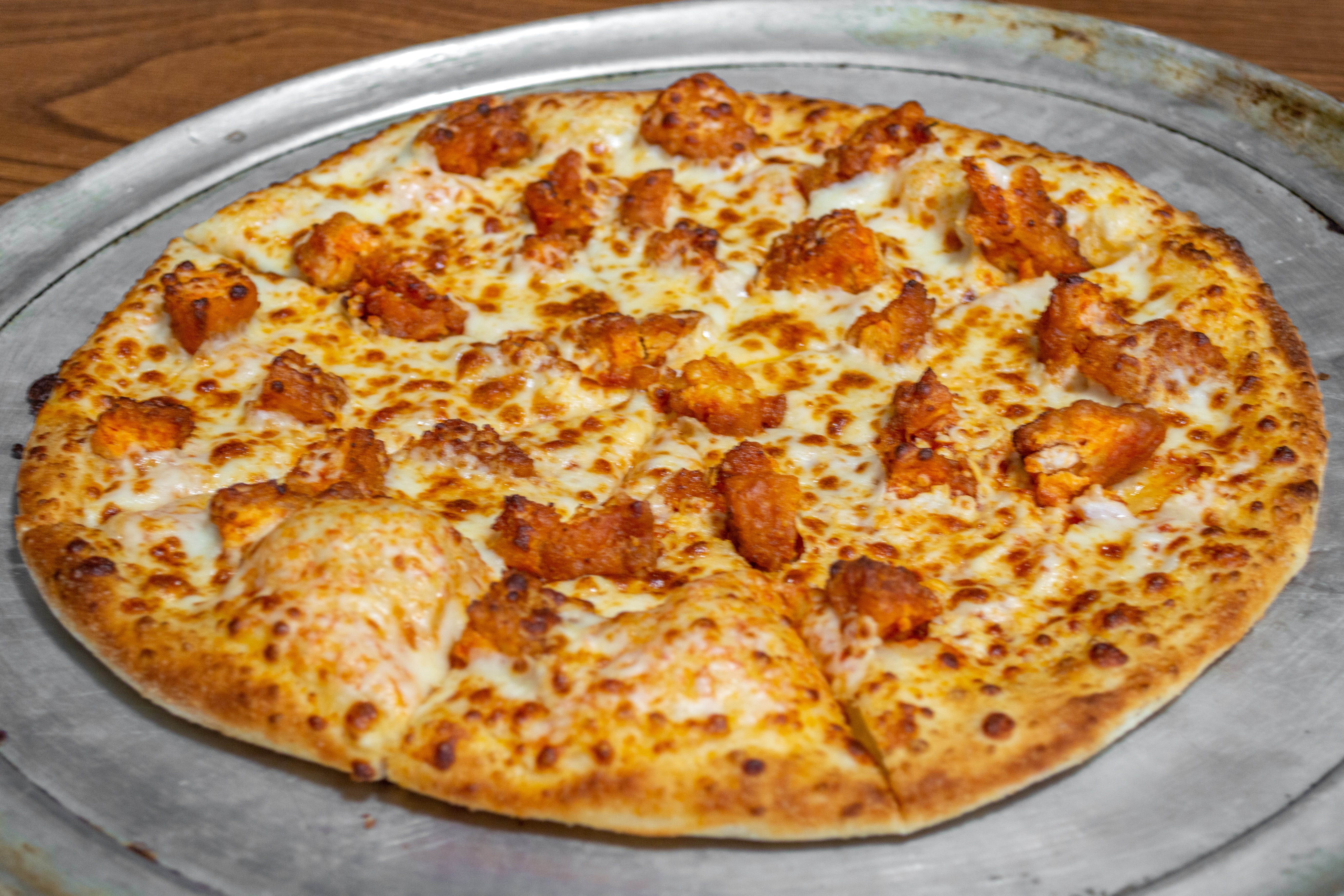 Order Buffalo Chicken Pizza - Small 10'' food online from Super Marios store, Knoxville on bringmethat.com