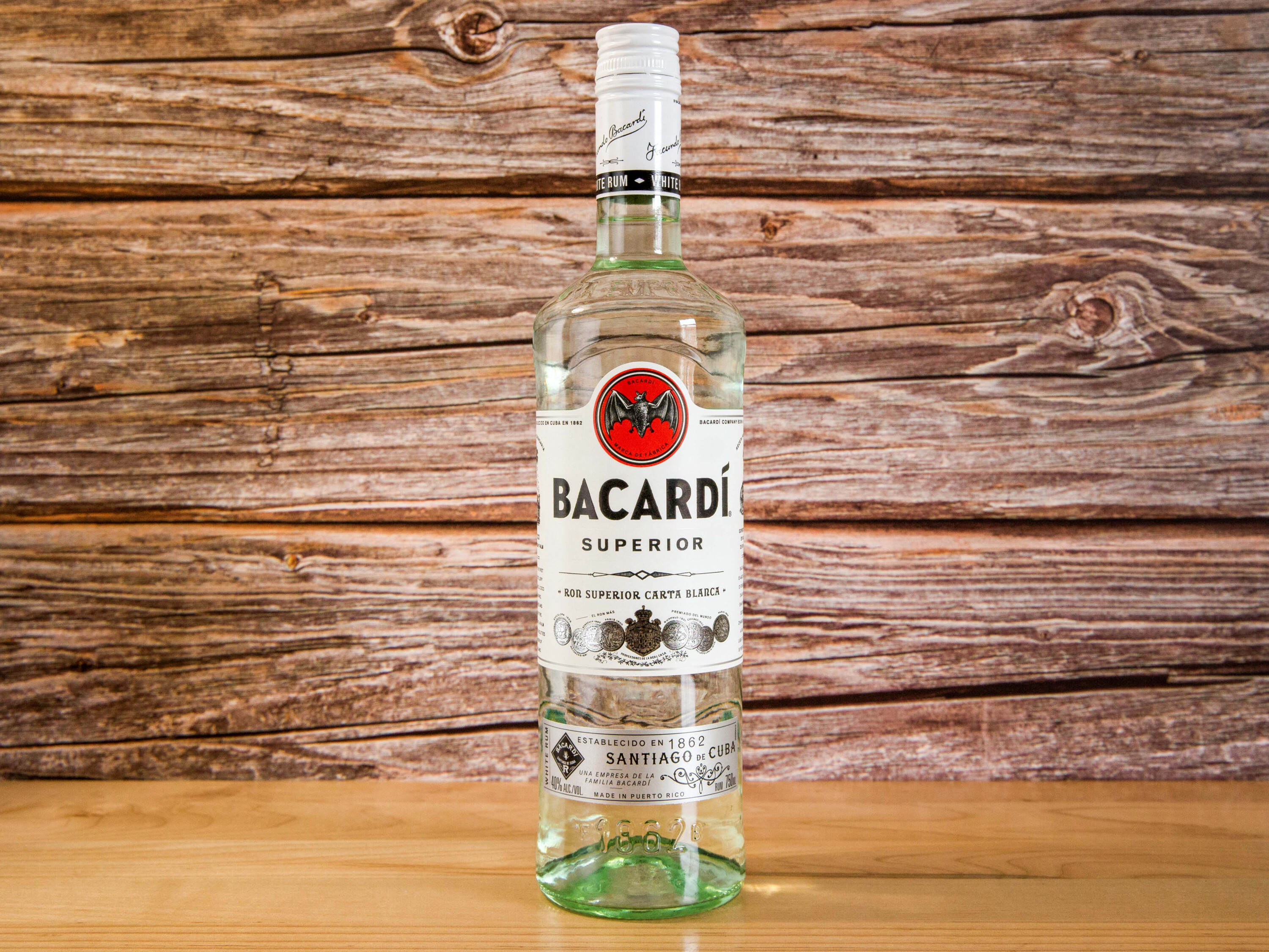Order Bacardi Superior white Rum  food online from Taipei Fine Wine & Liquor 台北酒莊 store, NY on bringmethat.com
