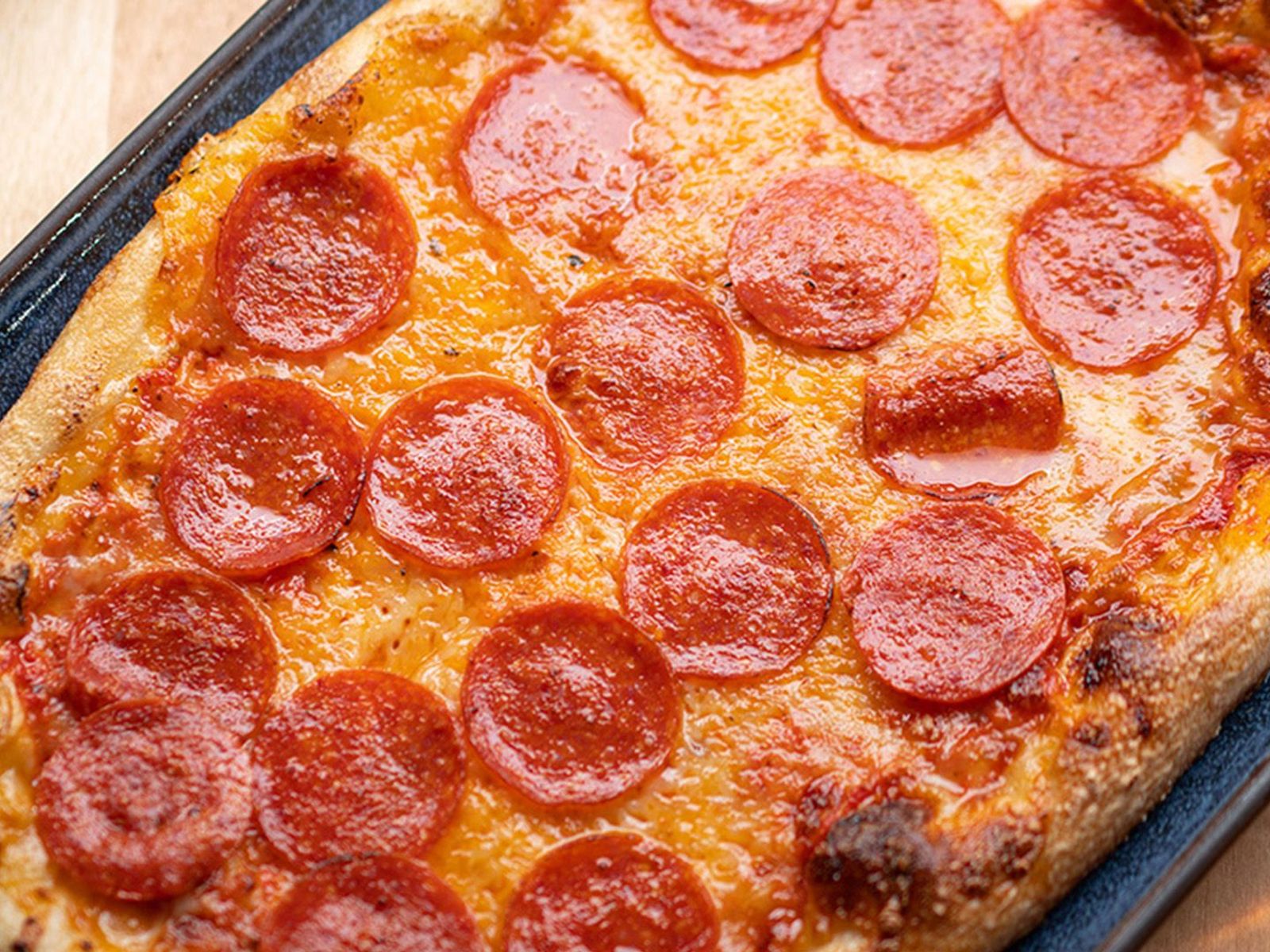 Order Pepperoni Pizza 1Ft food online from Cheebo store, Los Angeles on bringmethat.com